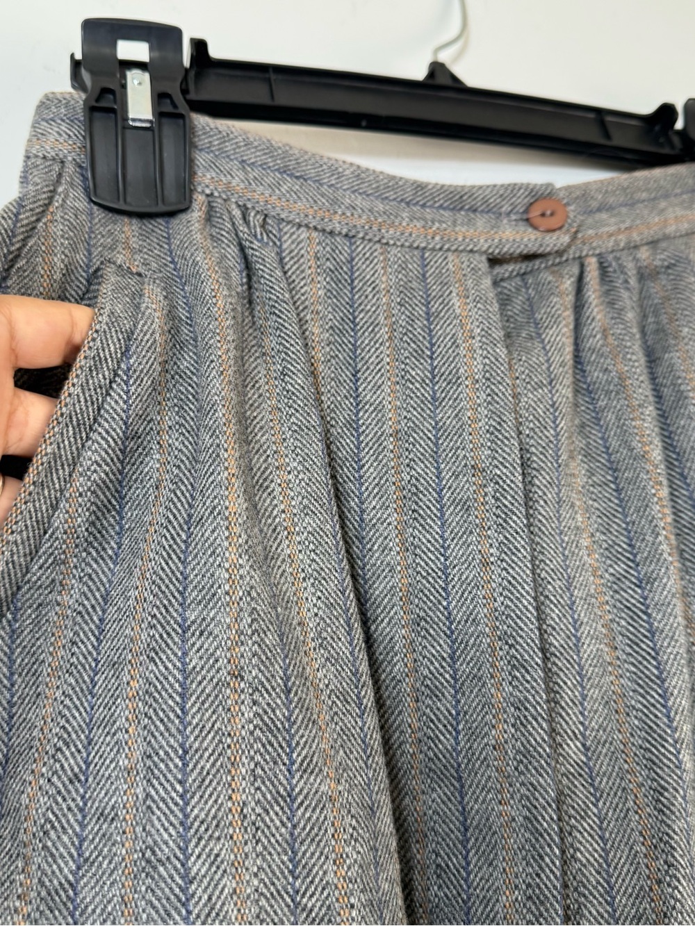 Vintage Ann Stevens Wool Herringbone Pleated Midi Skirt Dark Academia Size 9/10 - Picture 3 of 7